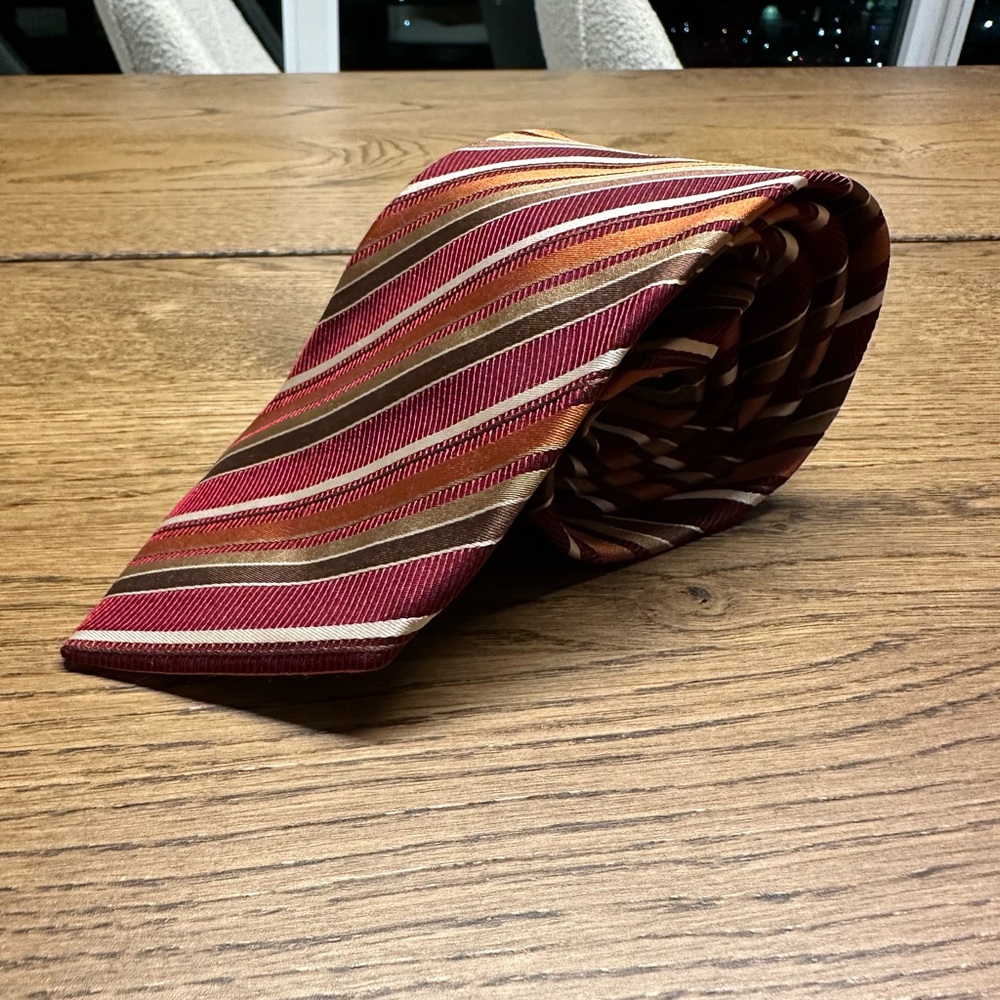 HUGO BOSS Silk Tie (Made in Italy)